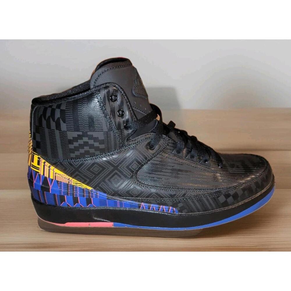 Size 11 - Air Jordan 2 Retro 2019 Black History Month